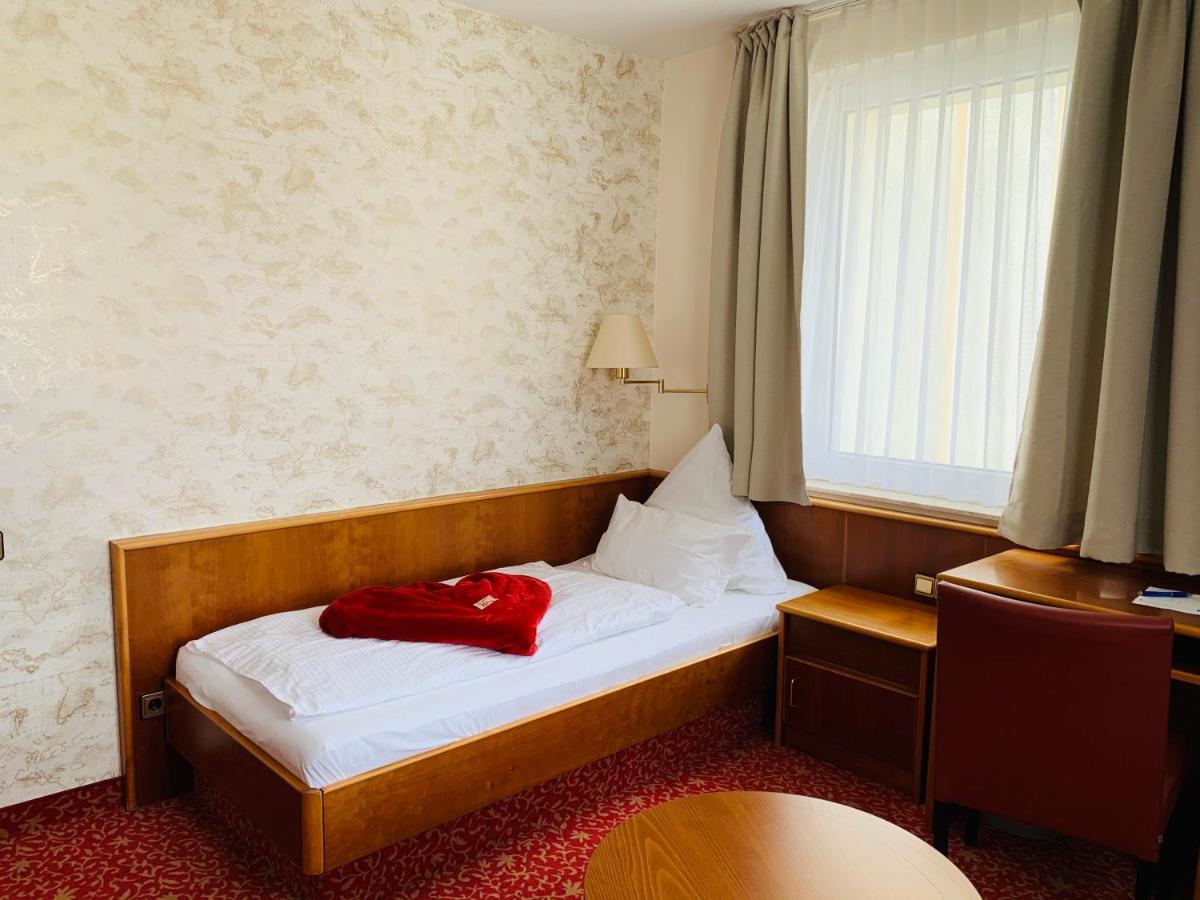Seehotel Neue Liebe Κουξχάφεν Εξωτερικό φωτογραφία
